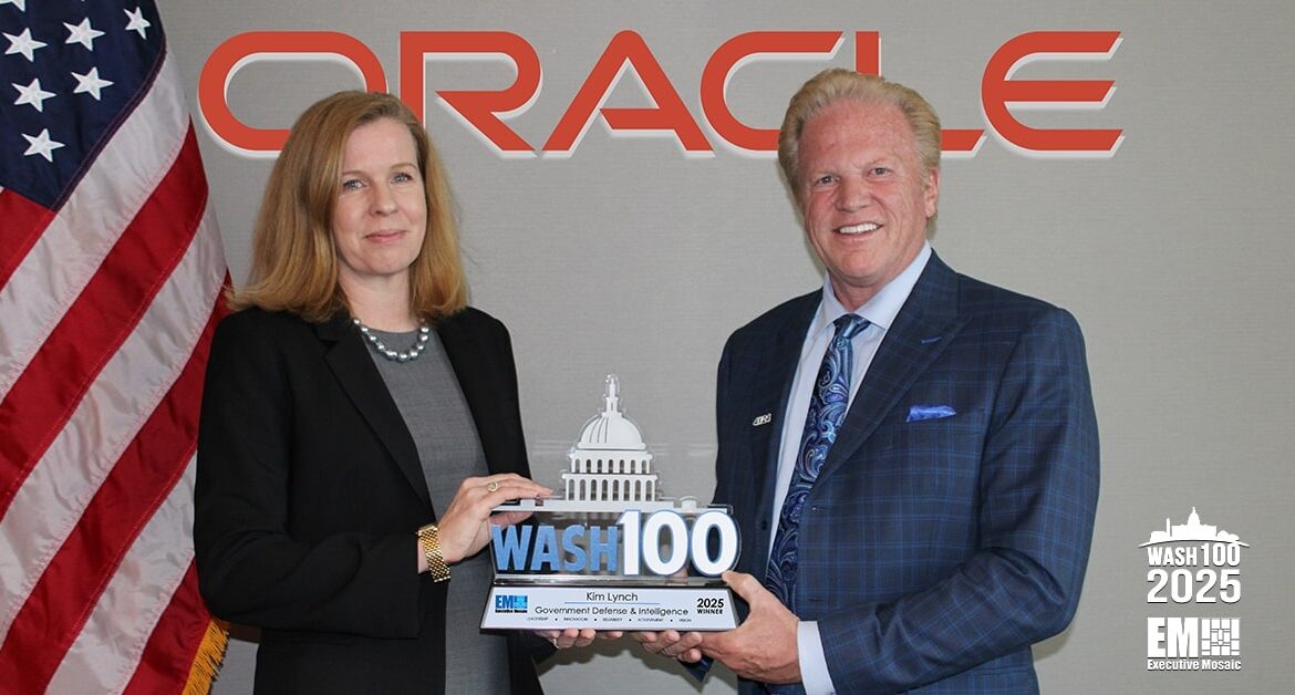 Executive Mosaic CEO Jim Garrettson and Oracle EVP Kim Lynch