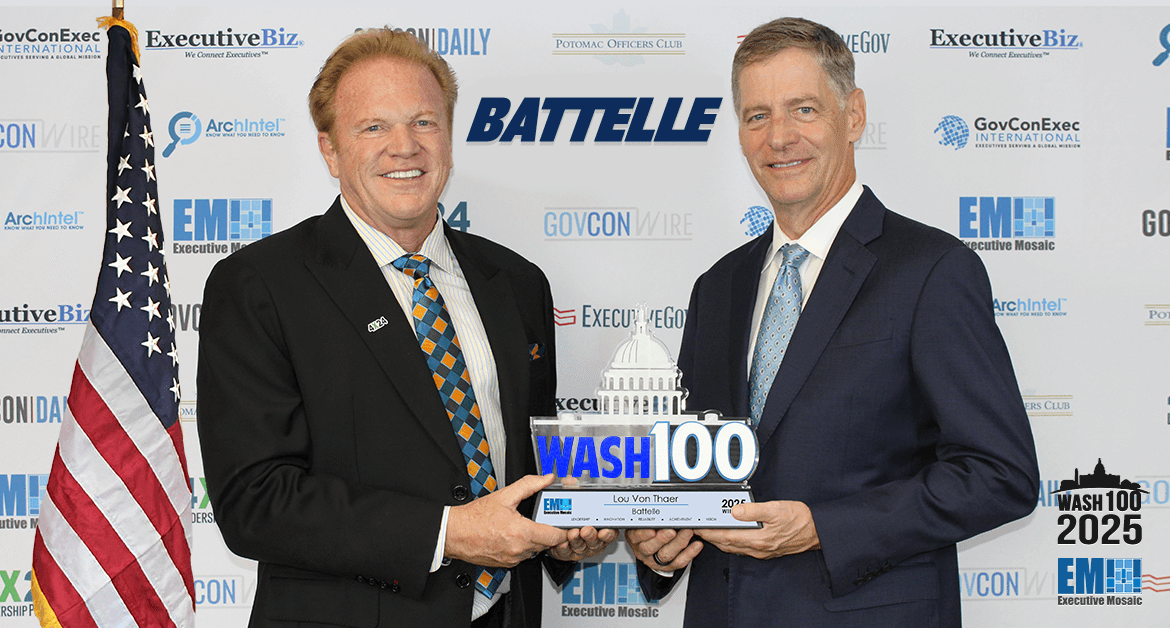 Battelle President and CEO Lou Von Thaer and Executive Mosaic CEO Jim Garrettson meet